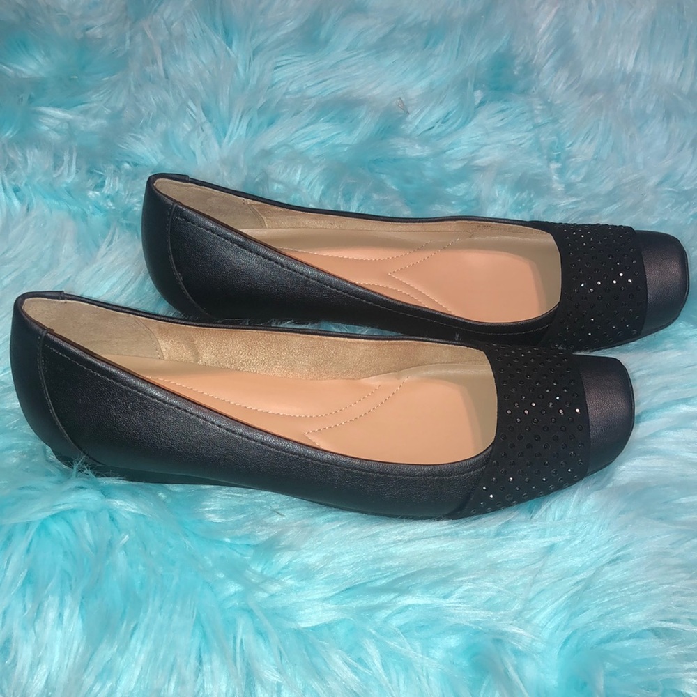 Naturaliser n 5 comfort flat size:9.5 Color:black